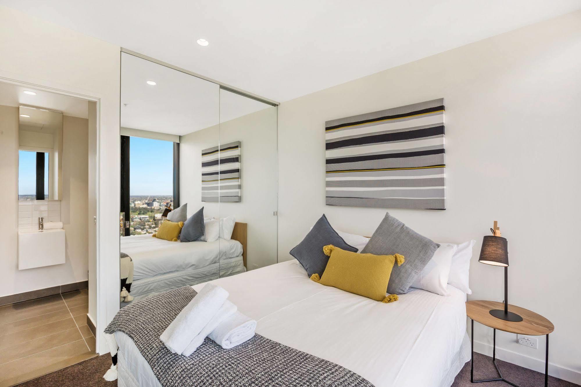Serviced Apartments Melbourne - Platinum Melburne Exterior foto